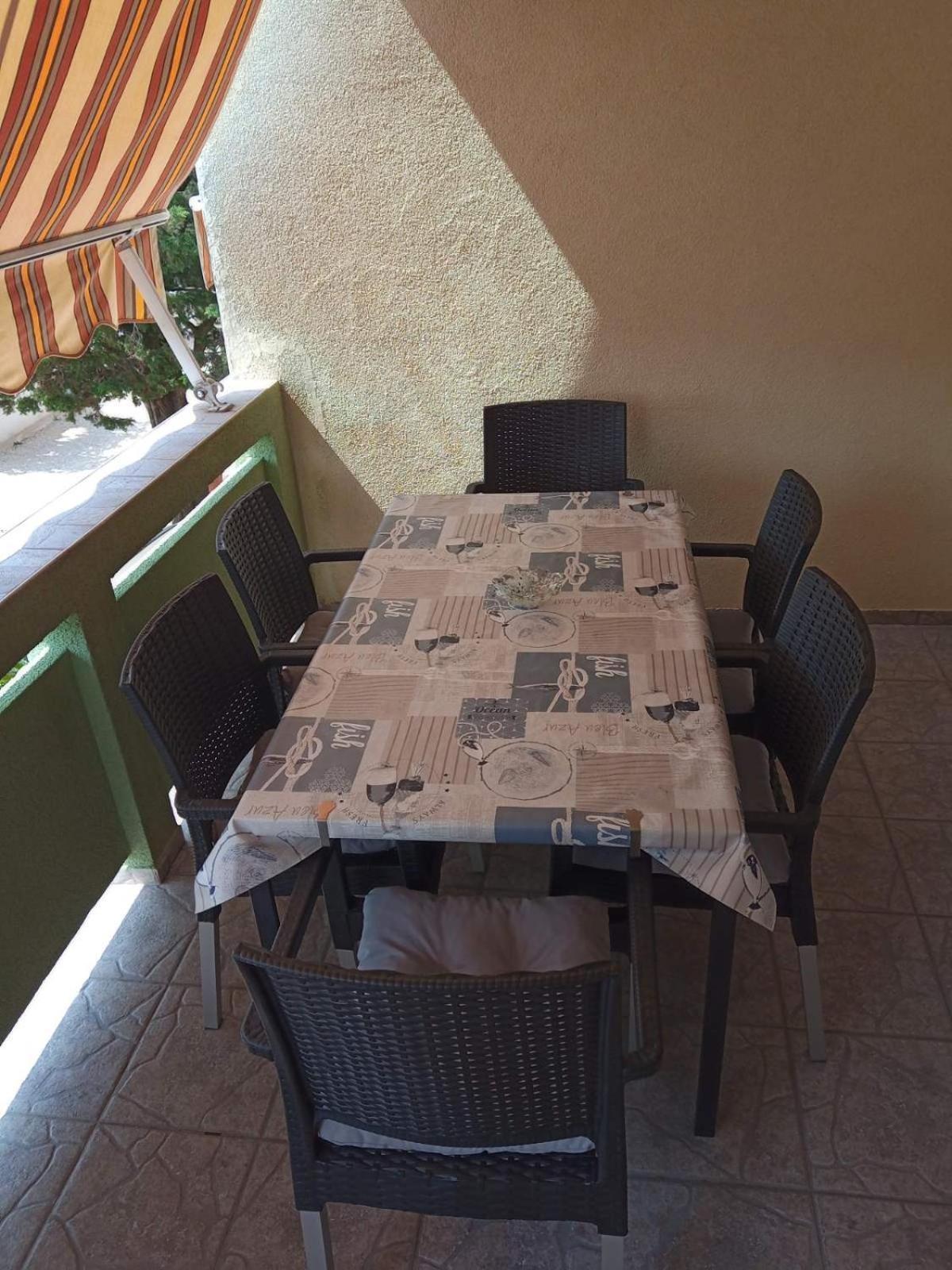 Apartmani Ana Vir Εξωτερικό φωτογραφία