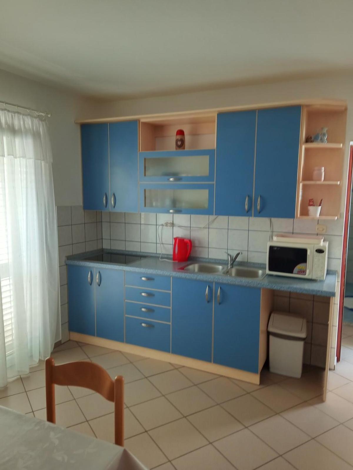 Apartmani Ana Vir Εξωτερικό φωτογραφία